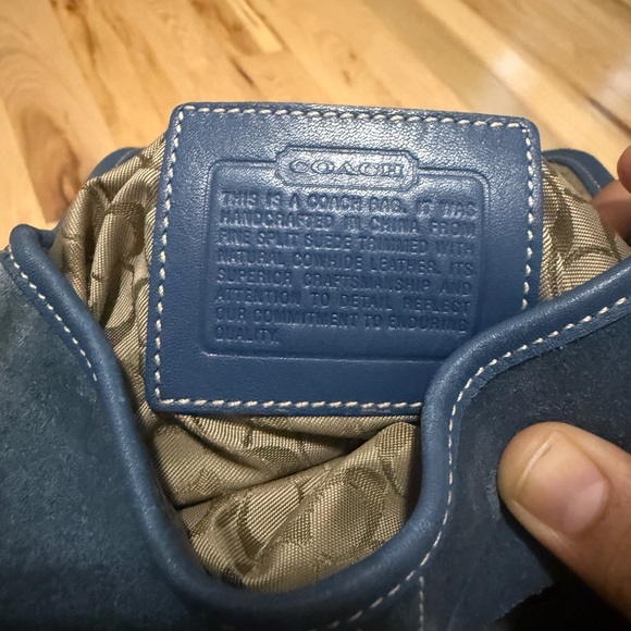 Coach Vintage Blue Suede Crossbody Bag - Picture 9 of 9